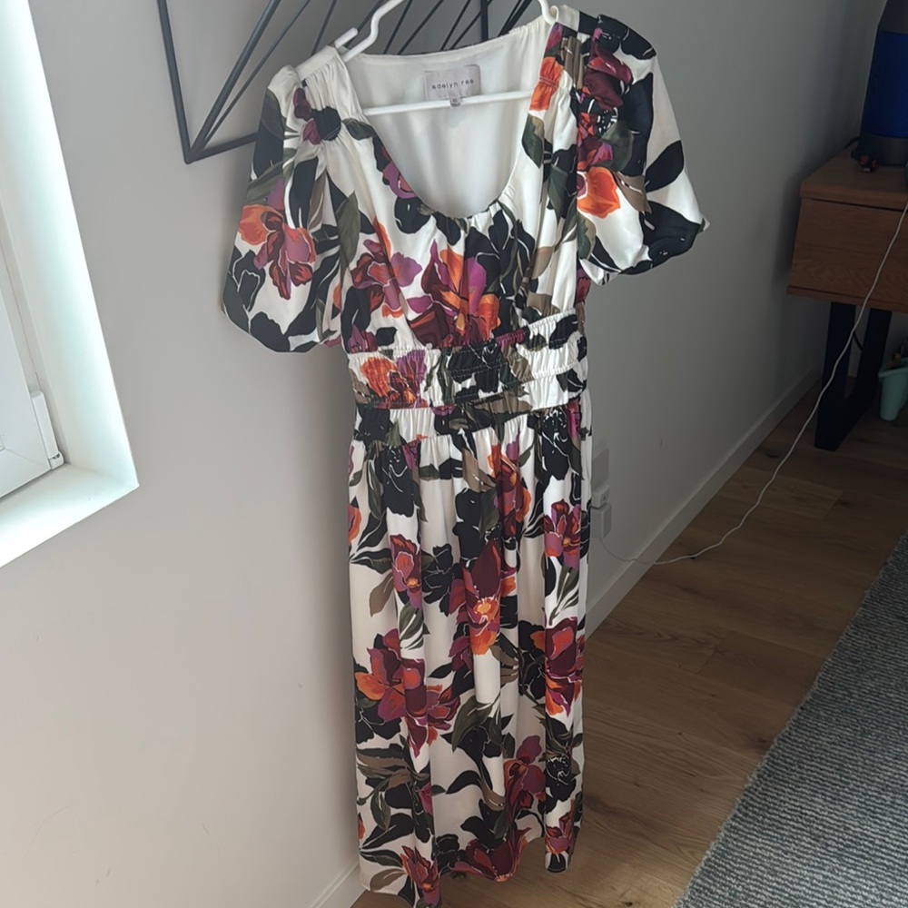 Adelyn Rae Boutique Store -  Puff Sleeve Midi Dress